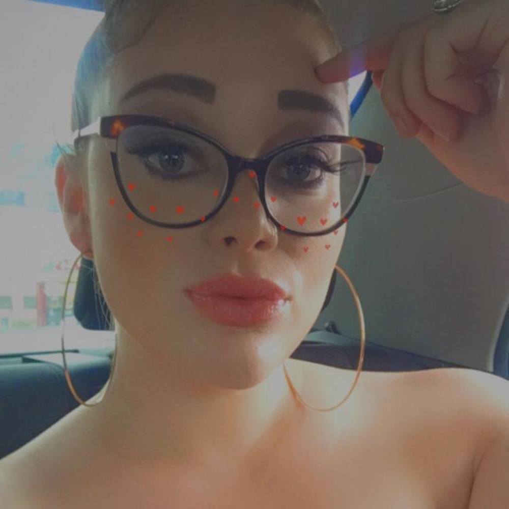 Meet your Posher, Kim
